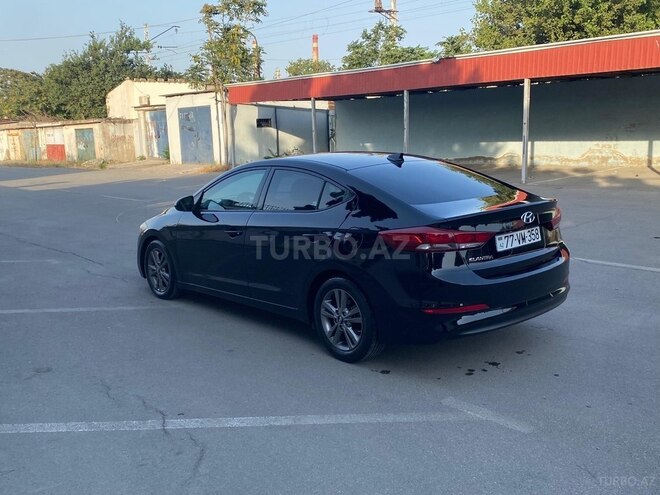 Hyundai Elantra 2017, 132,000 km - 2.0 l - Bakı
