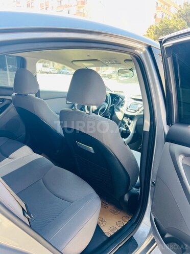 Hyundai Elantra 2014, 141,000 km - 1.8 l - Bakı