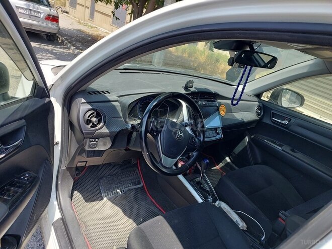 Toyota Corolla Fielder 2017, 90,000 km - 1.5 л - Bakı