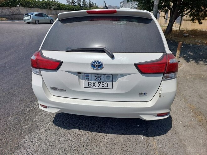 Toyota Corolla Fielder 2017, 90,000 km - 1.5 л - Bakı