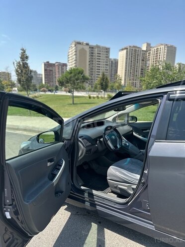 Toyota Prius 2010, 418,429 km - 1.8 l - Bakı