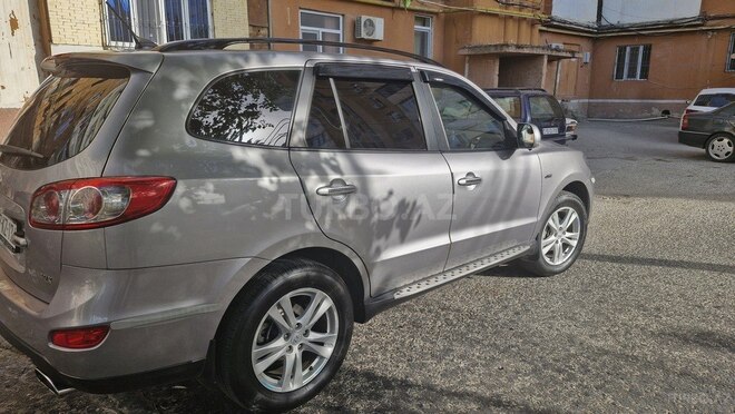 Hyundai Santa Fe 2010, 240,000 km - 2.0 л - Sumqayıt