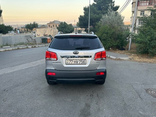 Kia Sorento 2011, 232,125 km - 2.0 л - Bakı