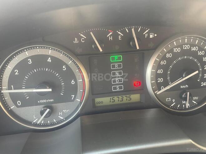 Toyota Land Cruiser 2011, 157,000 km - 4.0 л - Naftalan