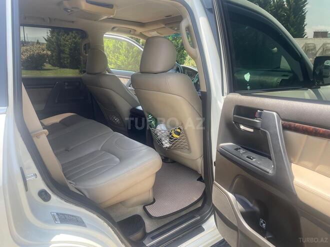 Toyota Land Cruiser 2011, 157,000 km - 4.0 л - Naftalan