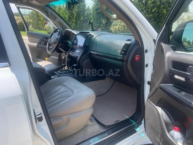 Toyota Land Cruiser 2011, 157,000 km - 4.0 л - Naftalan