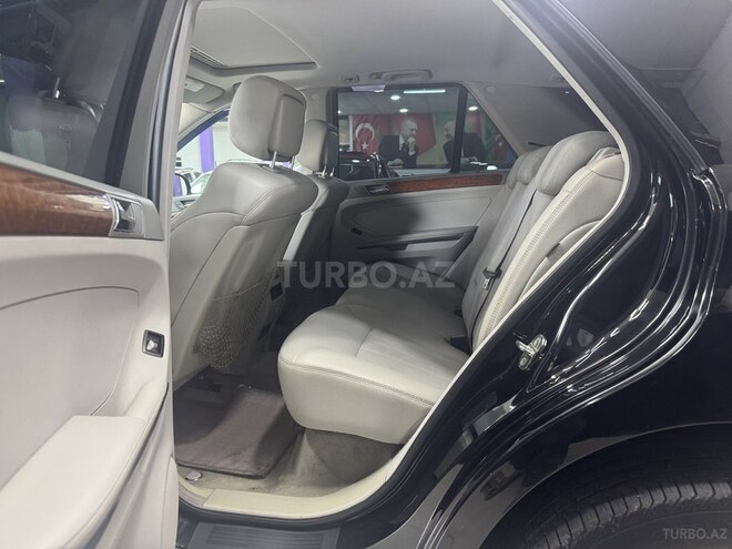 Mercedes ML 350 4MATIC-13