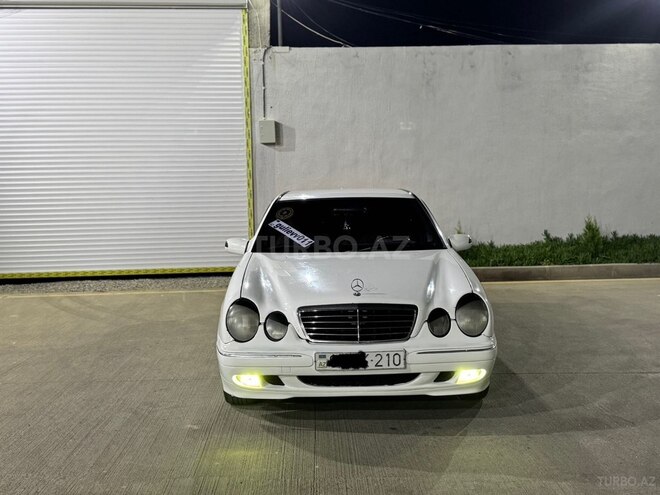 Mercedes E 220 d 1999, 500,000 km - 2.2 l - Beyləqan