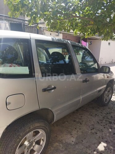 Chevrolet Niva 2008, 200,000 km - 1.7 л - Xırdalan