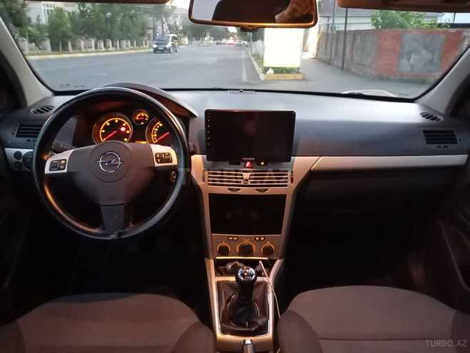 Opel Astra 2008, 265,212 km - 1.3 l - Zaqatala