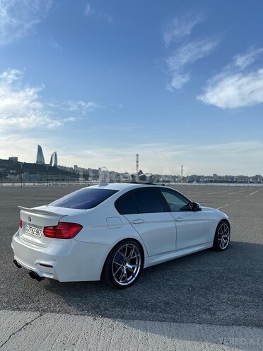 BMW 328 2014, 200,000 km - 2.0 л - Bakı