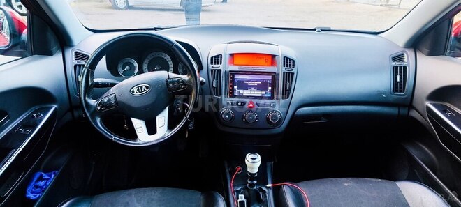 Kia Ceed 2008, 240,000 km - 1.6 л - Gəncə