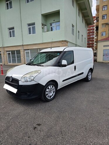 Fiat Doblo 2011, 215,000 km - 1.4 l - Bakı