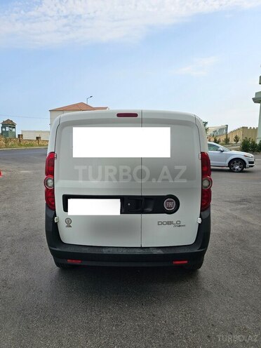 Fiat Doblo 2011, 215,000 km - 1.4 l - Bakı