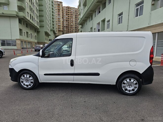 Fiat Doblo 2011, 215,000 km - 1.4 l - Bakı