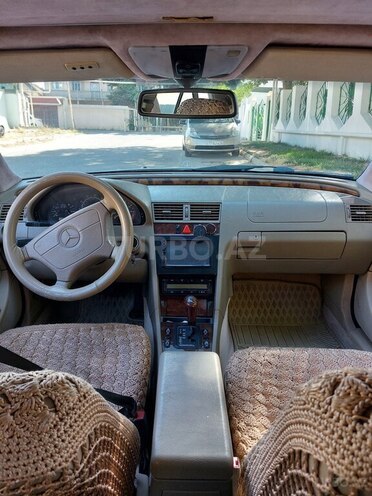 Mercedes C 230 1997, 516,690 km - 2.3 l - Bakı