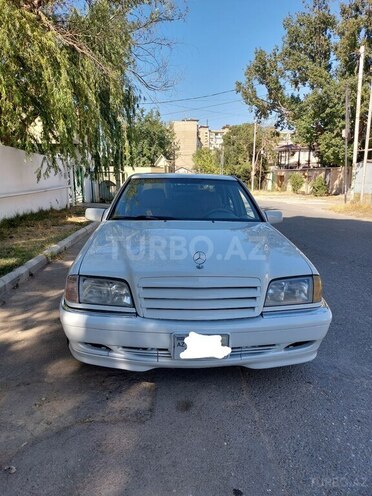 Mercedes C 230 1997, 516,690 km - 2.3 l - Bakı