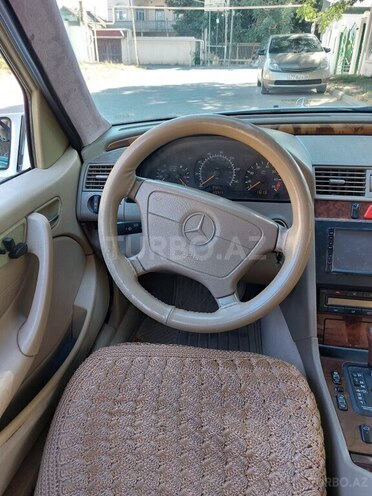 Mercedes C 230 1997, 516,690 km - 2.3 l - Bakı