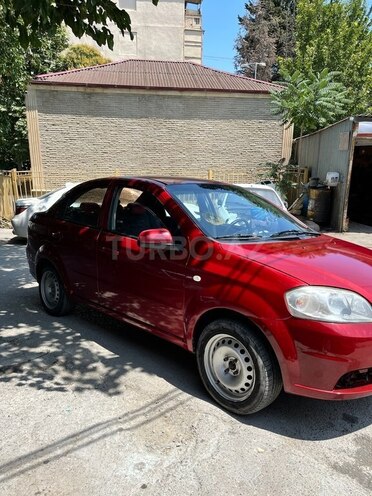 Chevrolet Aveo-16