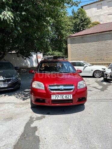 Chevrolet Aveo-12