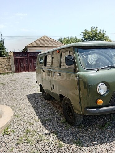UAZ 452 1979, 106,400 km - 2.4 l - Cəlilabad