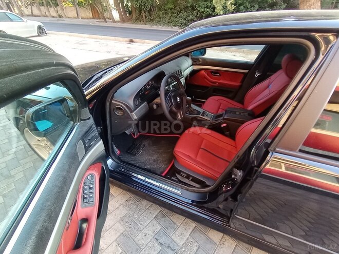 BMW 525 2000, 288,000 km - 2.5 l - Bakı