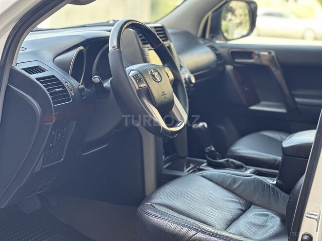 Toyota Land Cruiser Prado 2010, 184,000 km - 2.7 л - Gəncə