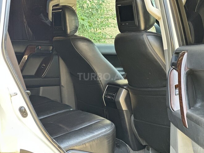 Toyota Land Cruiser Prado 2010, 184,000 km - 2.7 л - Gəncə