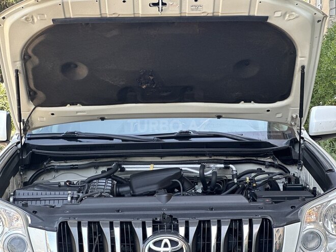 Toyota Land Cruiser Prado 2010, 184,000 km - 2.7 л - Gəncə