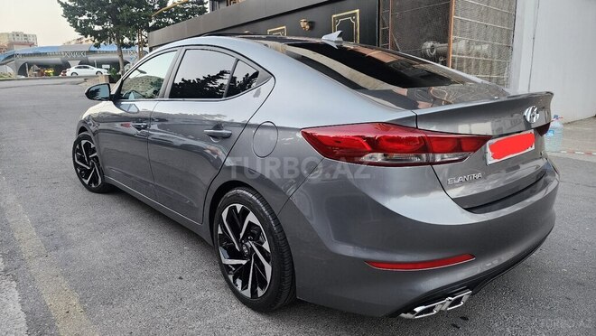 Hyundai Elantra 2018, 67,000 km - 2.0 л - Bakı