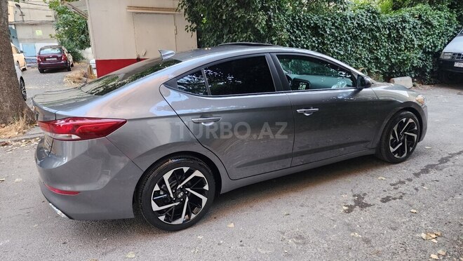 Hyundai Elantra 2018, 67,000 km - 2.0 л - Bakı
