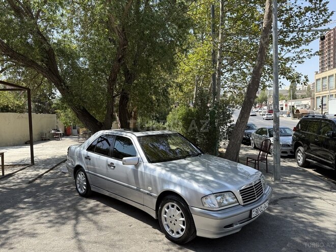 Mercedes C 180 1998, 352,000 km - 1.8 l - Bakı