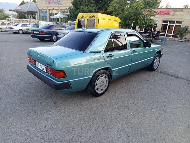 Mercedes 190 1992, 228,000 km - 2.0 л - Bakı