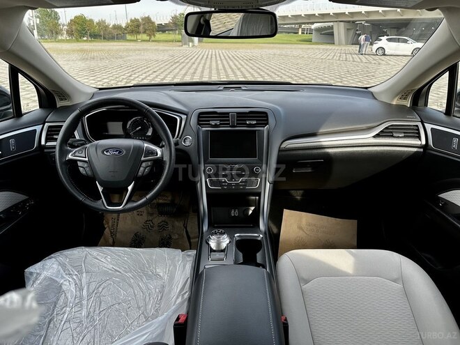 Ford Fusion (North America) 2020, 27,359 km - 1.5 л - Bakı