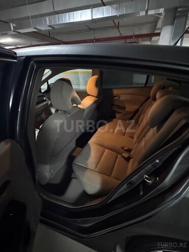 Honda Insight 2011, 283,000 km - 1.3 l - Bakı