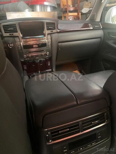 Lexus LX 570 2010, 254,000 km - 5.7 l - Bakı