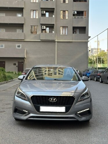 Hyundai Sonata-3