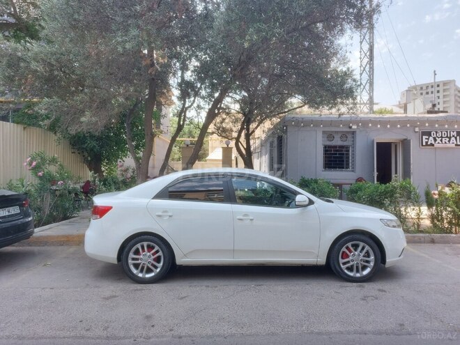 Kia Cerato 2011, 360,000 km - 1.6 l - Bakı