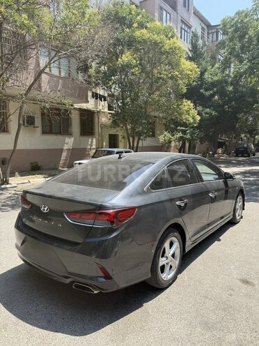 Hyundai Sonata-7