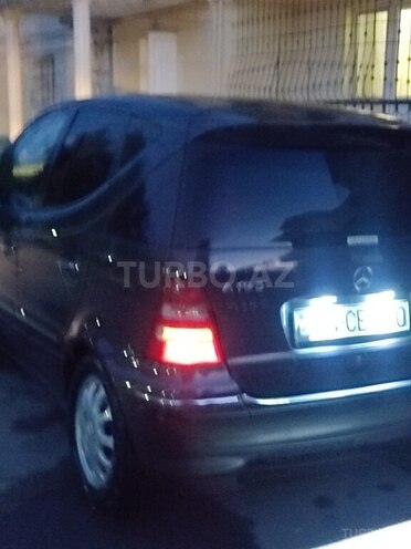 Mercedes A 160 2002, 196,358 km - 1.6 л - Qazax
