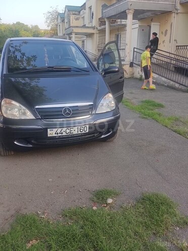 Mercedes A 160 2002, 196,358 km - 1.6 л - Qazax