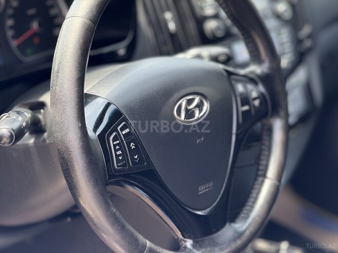 Hyundai i30-12