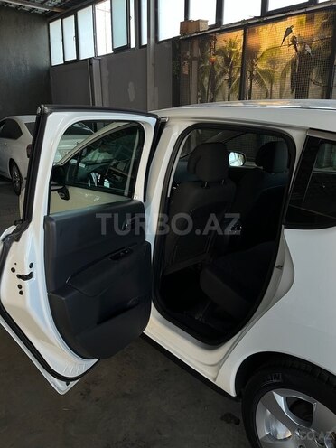 Peugeot 3008 2013, 147,323 km - 1.6 l - Bakı