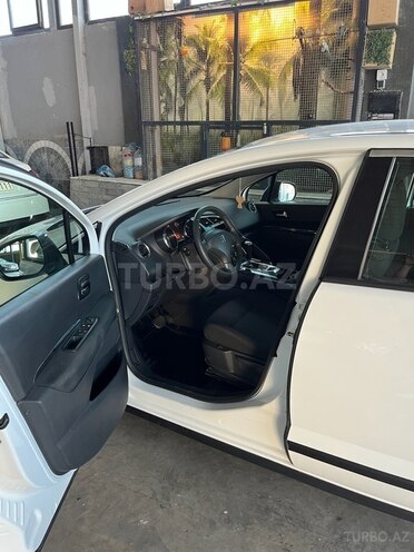 Peugeot 3008 2013, 147,323 km - 1.6 l - Bakı