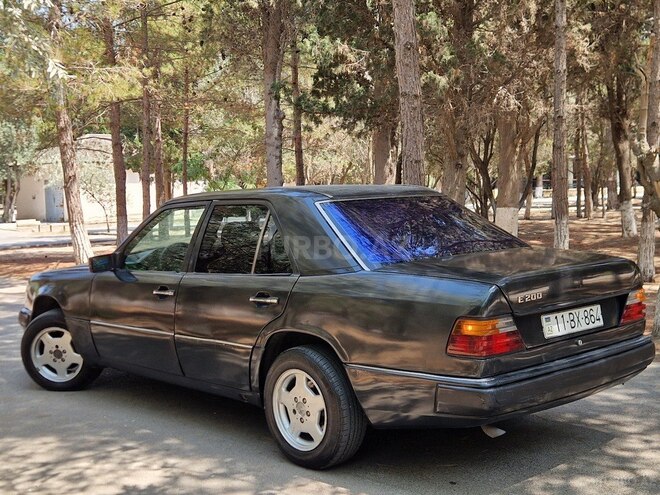 Mercedes E 200 1994, 287,034 km - 2.0 l - Sumqayıt