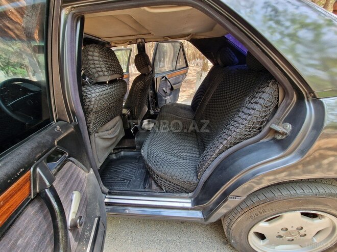 Mercedes E 200 1994, 287,034 km - 2.0 l - Sumqayıt