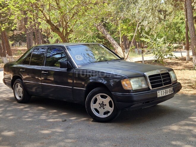 Mercedes E 200 1994, 287,034 km - 2.0 l - Sumqayıt