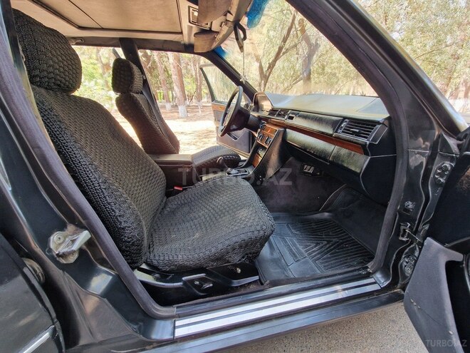 Mercedes E 200 1994, 287,034 km - 2.0 l - Sumqayıt