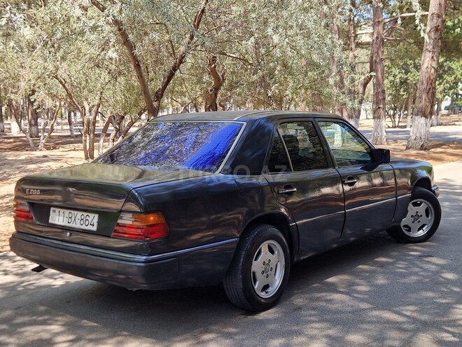 Mercedes E 200 1994, 287,034 km - 2.0 l - Sumqayıt