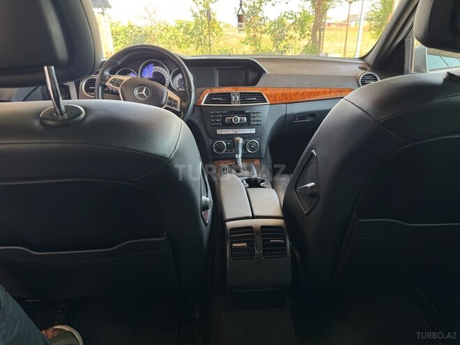 Mercedes C 250 2013, 322,000 km - 1.8 l - Bakı